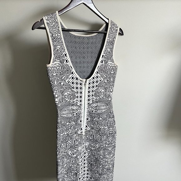 Body Con Winter Dress - Picture 3 of 3